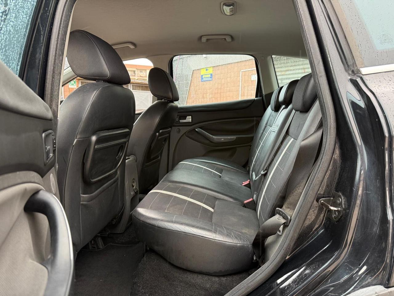 Ford Kuga 2.0 TDCi 136 CV 4WD Titanium DPF