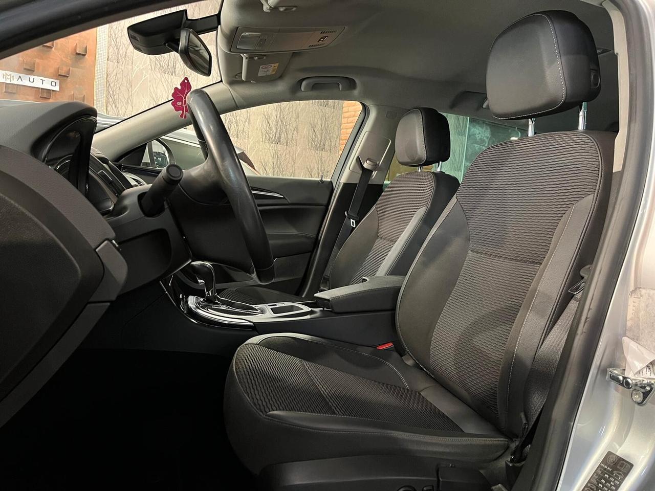 Opel Insignia 1.6 CDTI 136CV Sports Tourer aut. Cosmo Business