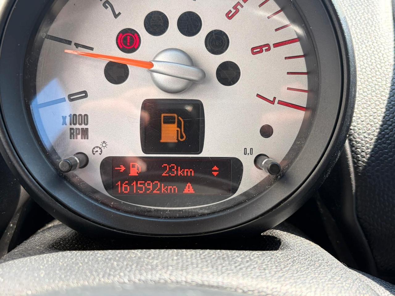 Mini Cooper D Countryman 1.6 One*EURO5*NEOPATENTATI*NAVI