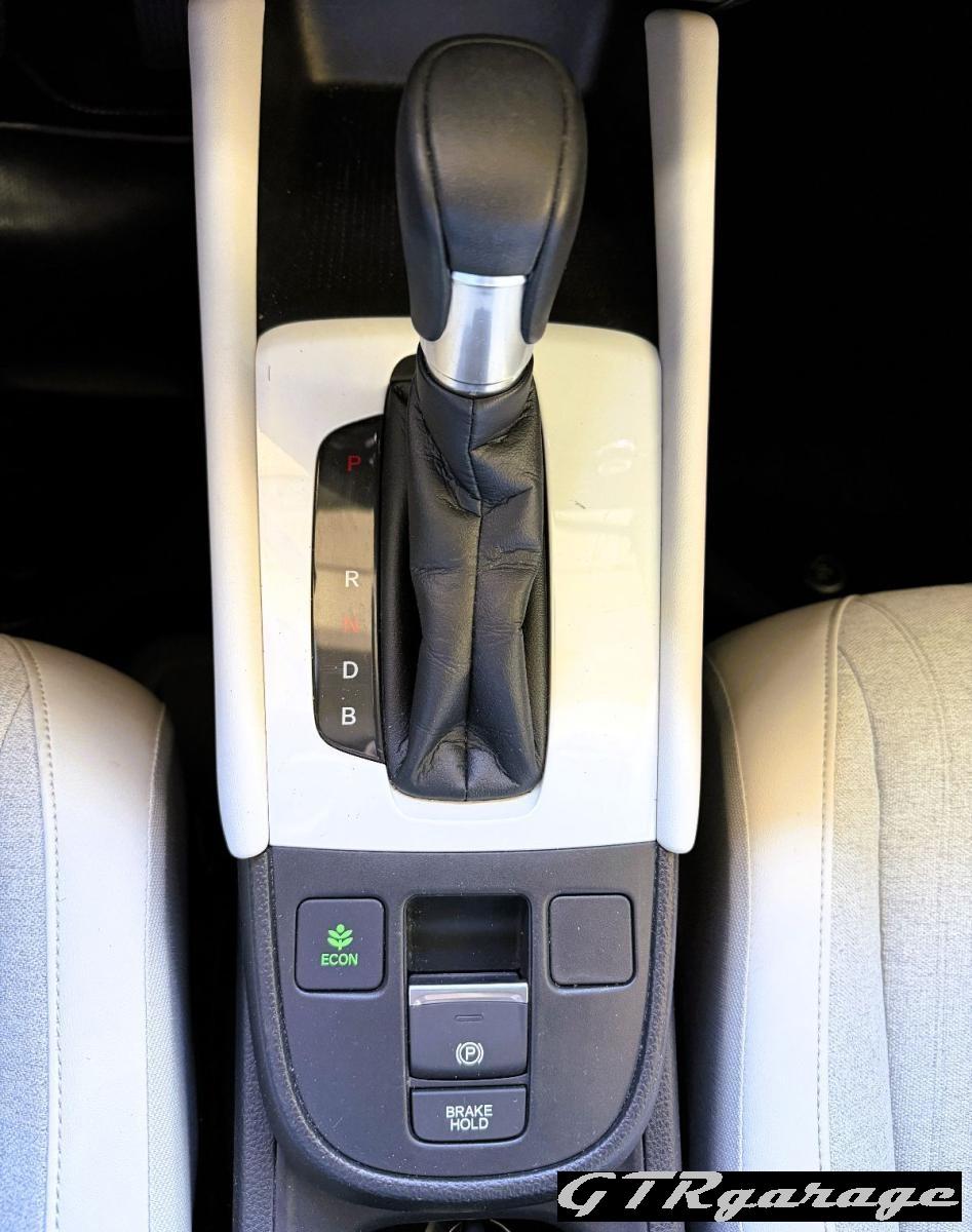 HONDA Jazz 1.5 Hev eCVT Executive SOLO 30000KM