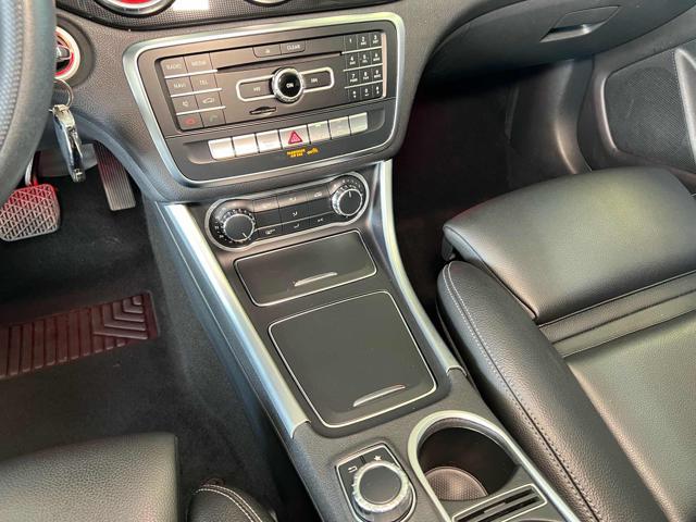 MERCEDES-BENZ CLA 200 d S.W. Automatic Premium