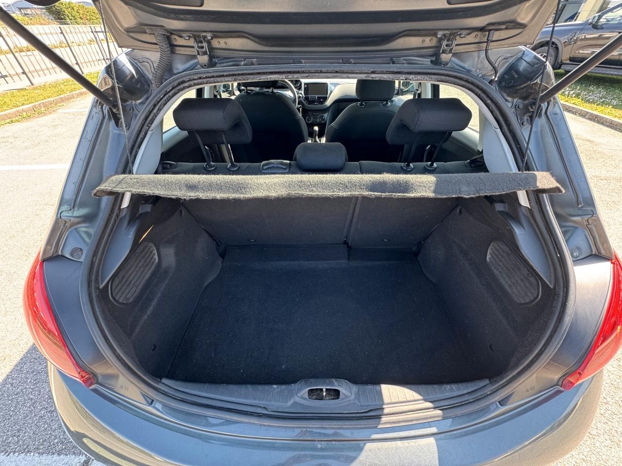 Peugeot 208 Active 1.4 HDI 68CV 5 porte