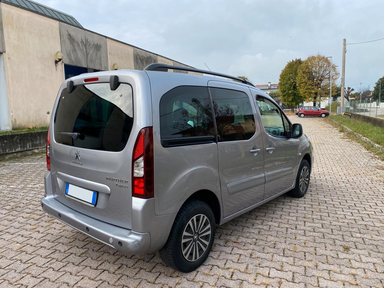 Peugeot Partner Tepee 1.6Hdi Autocarro 5 Posti EURO 6B