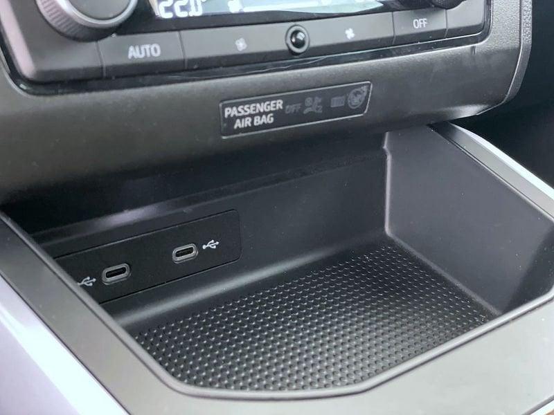 SEAT Arona 1.0 Eco TSI 70kW FR