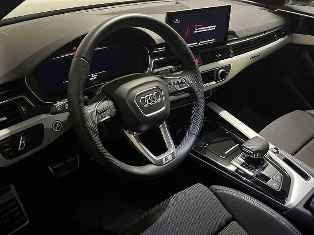 Audi A4 Avant 40 TDI quattro S tronic S line edition