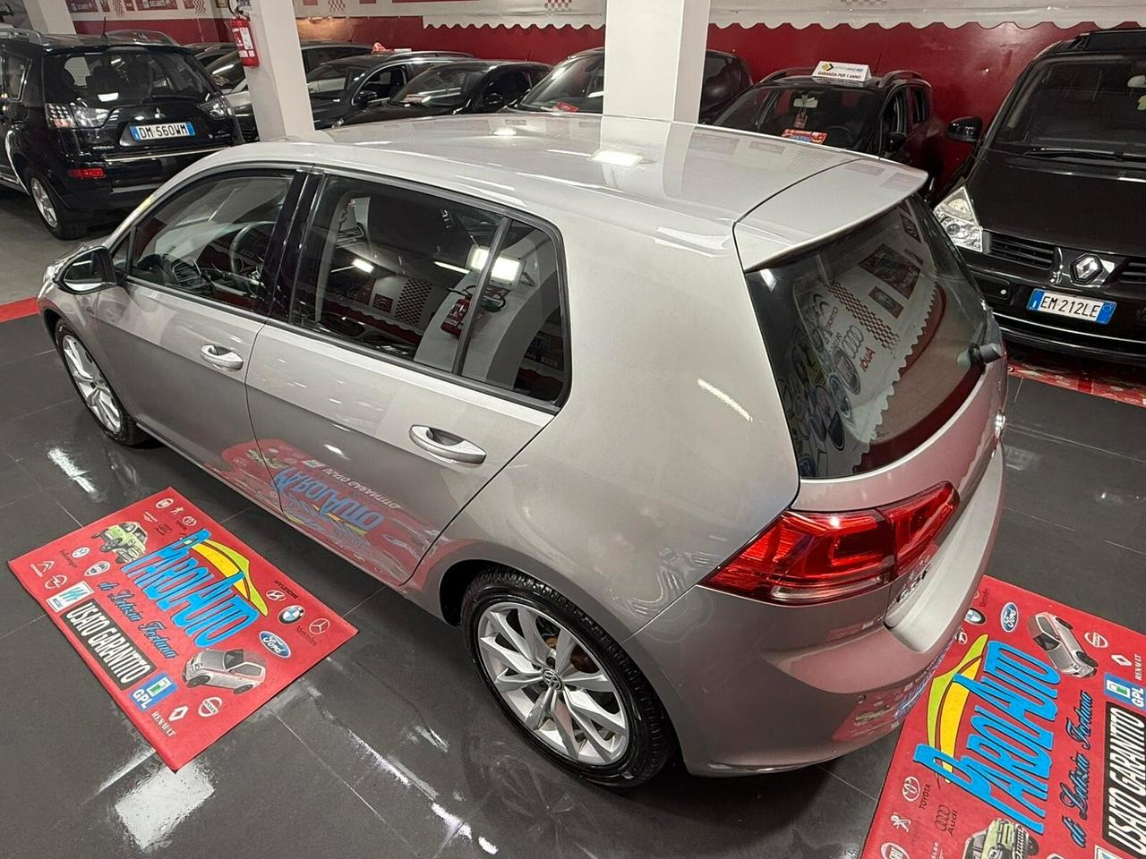 Volkswagen Golf 1.6 tdi 105cv BlueMotion - 2013