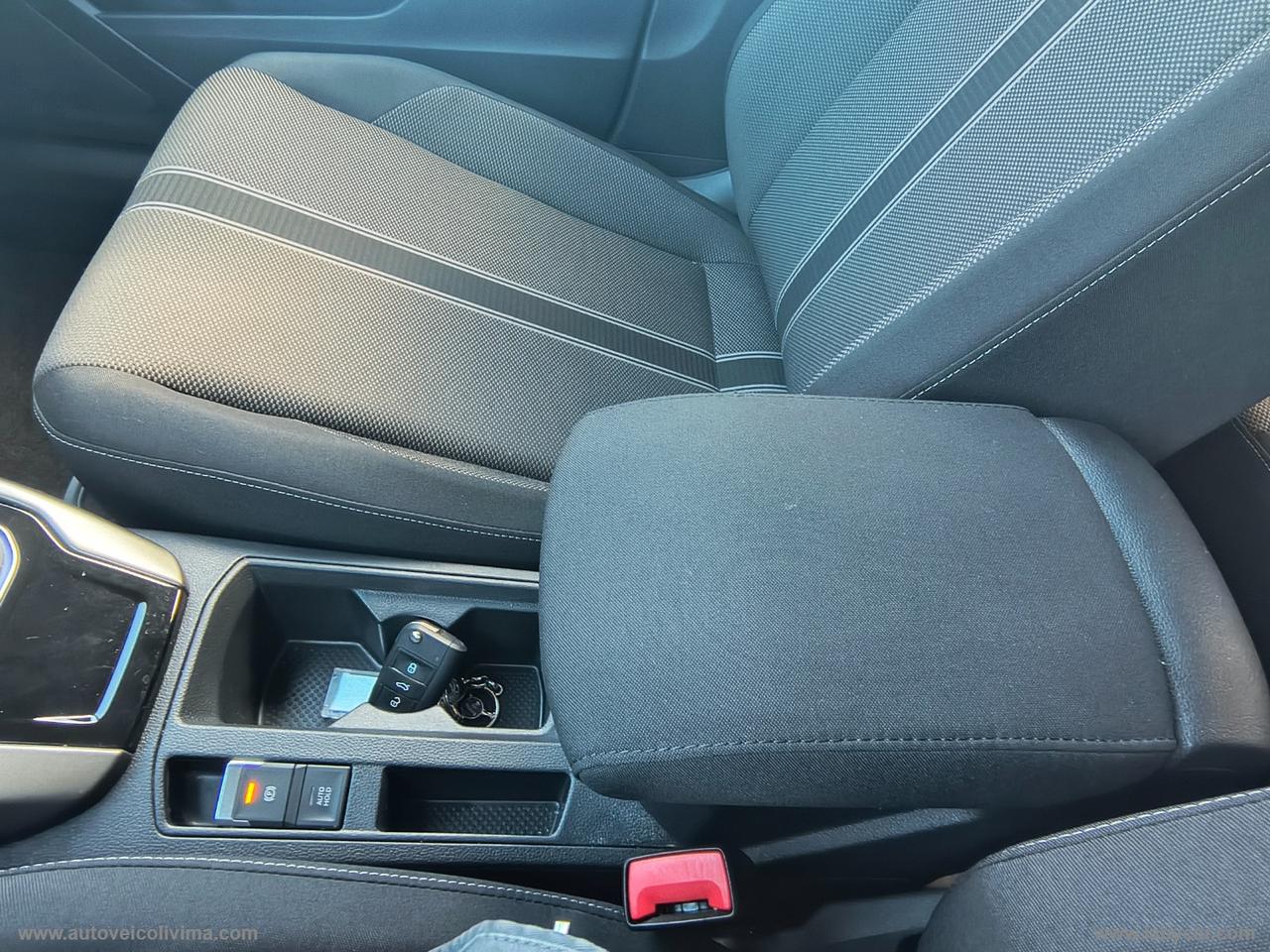 VOLKSWAGEN T-Roc 1.6 TDI SCR Style BlueMotion Tech.