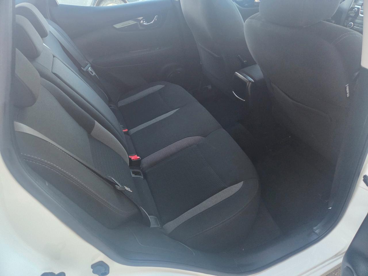 NISSAN QASHQAI ANNO 2018 SOLI KM 100000 CERTIFICATI