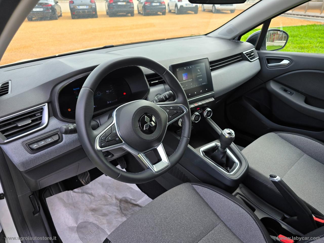 MITSUBISHI Colt 1.0L turbo 90 CV Invite