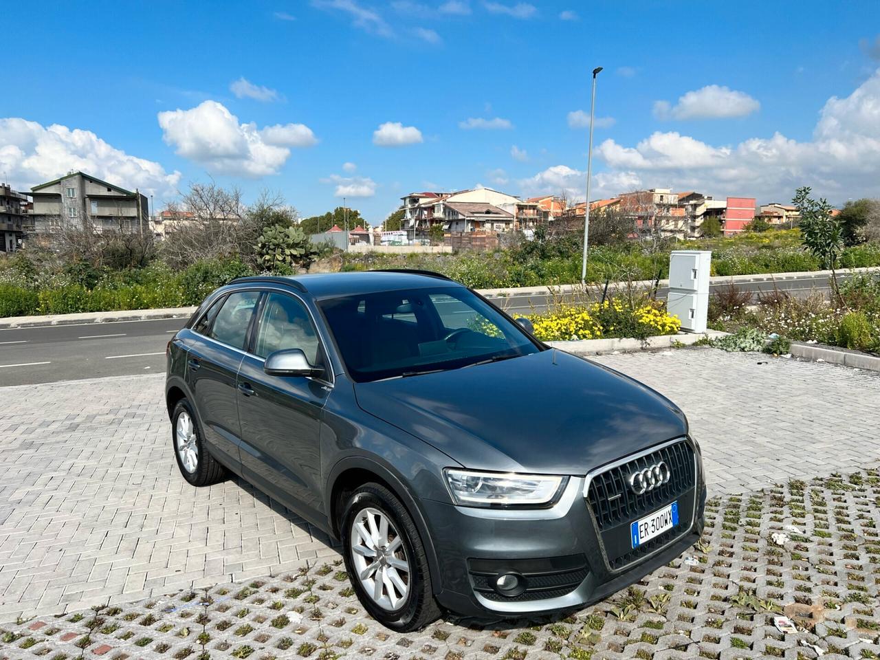 Audi Q3 2.0TDI FULL 2013