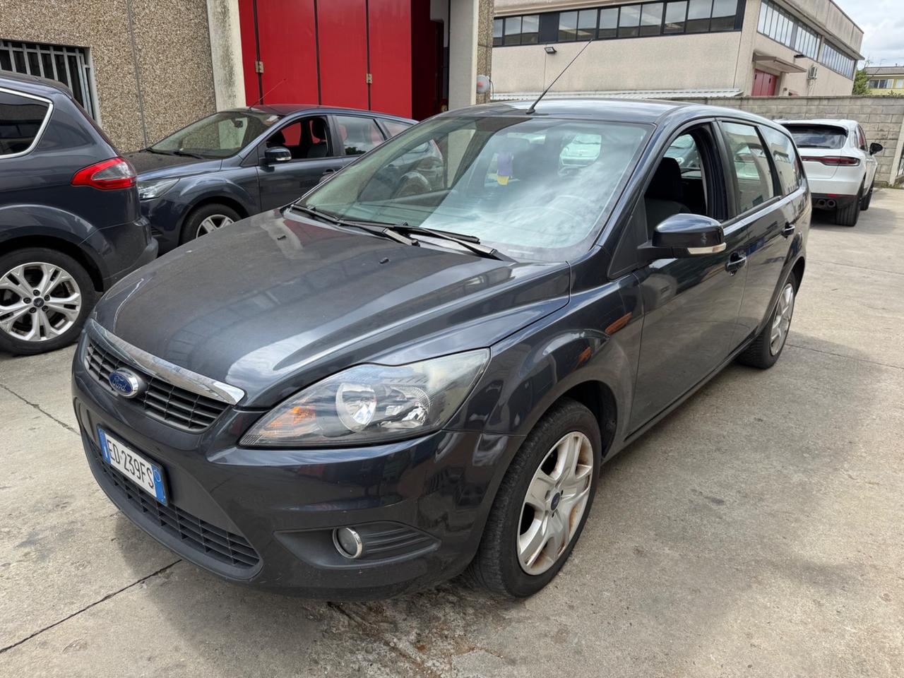 Ford Focus 1.6 TDCi (110CV) 5p. Tit. DPF