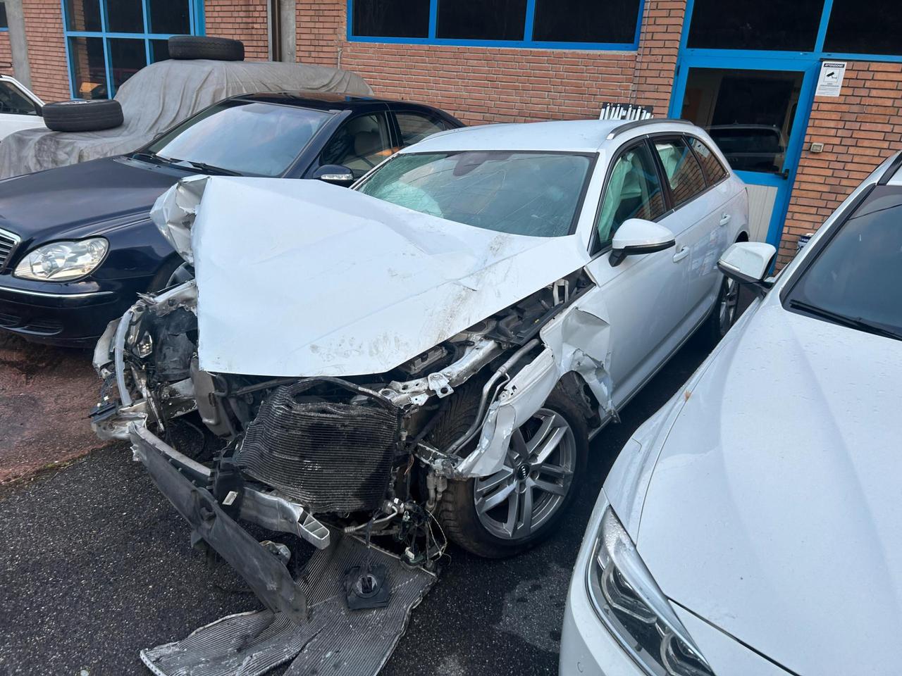 Audi A4 Avant 35 2.0 tdi S line edition 150cv s-tronic