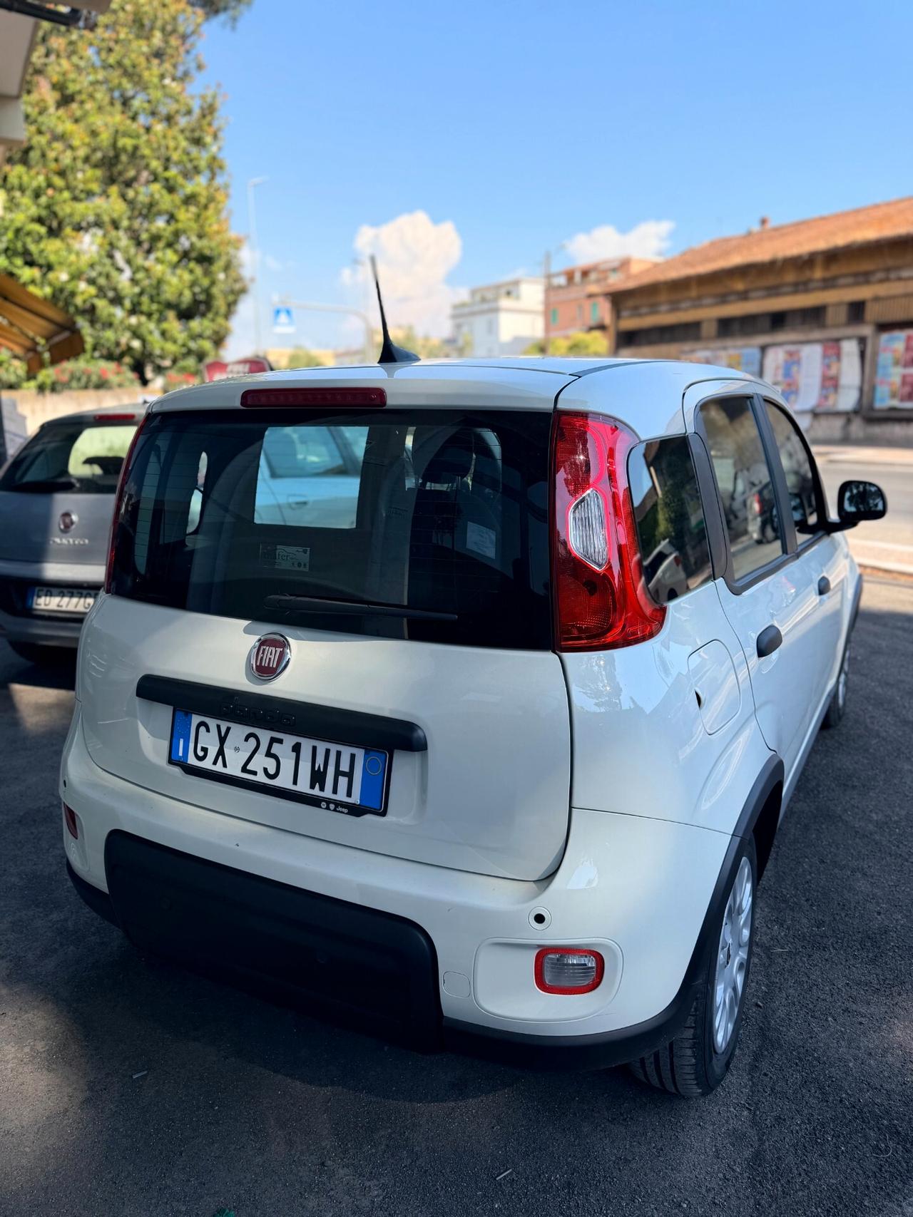Fiat Panda 1.0 FireFly S&S Hybrid Pandina