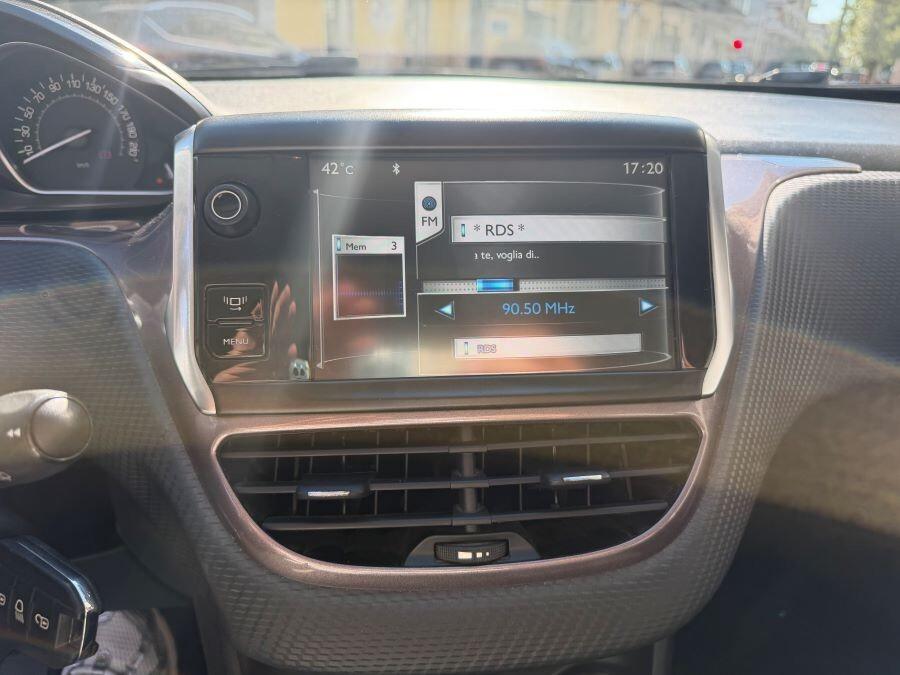 PEUGEOT 2008 1.2 ALLURE CERTIFICATA UNPROPRIETARIO