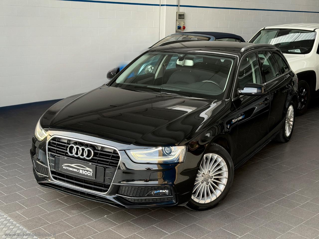 AUDI A4 Avant 2.0 TDI clean diesel S-LINE