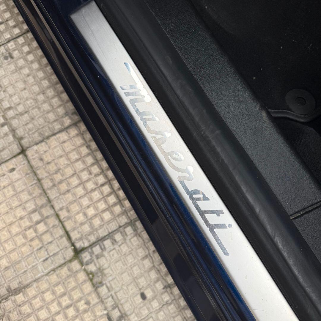 Maserati Ghibli V6 Diesel 275 CV Gransport **FULL**