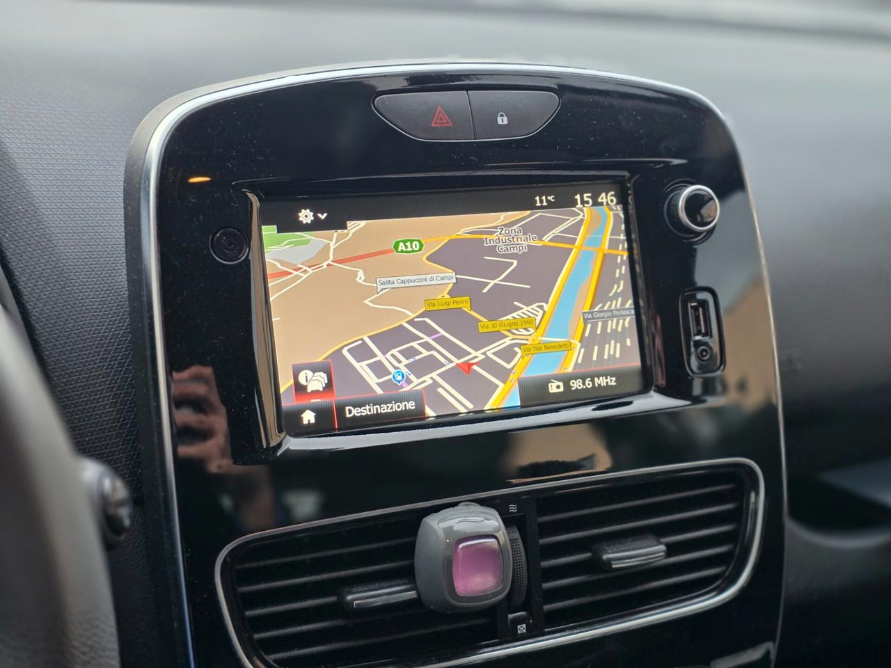 Renault Clio dCi 8V 90 CV 5 porte Moschino Intens