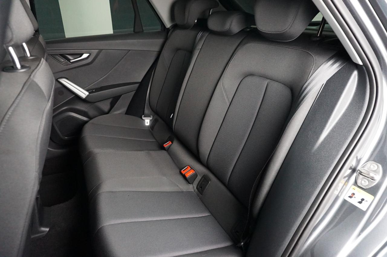 Audi Q2 35 TDI S tronic line Edition