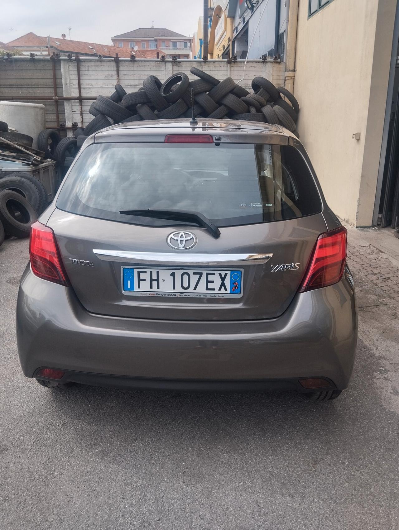 Toyota Yaris 1.3 5 porte Lounge