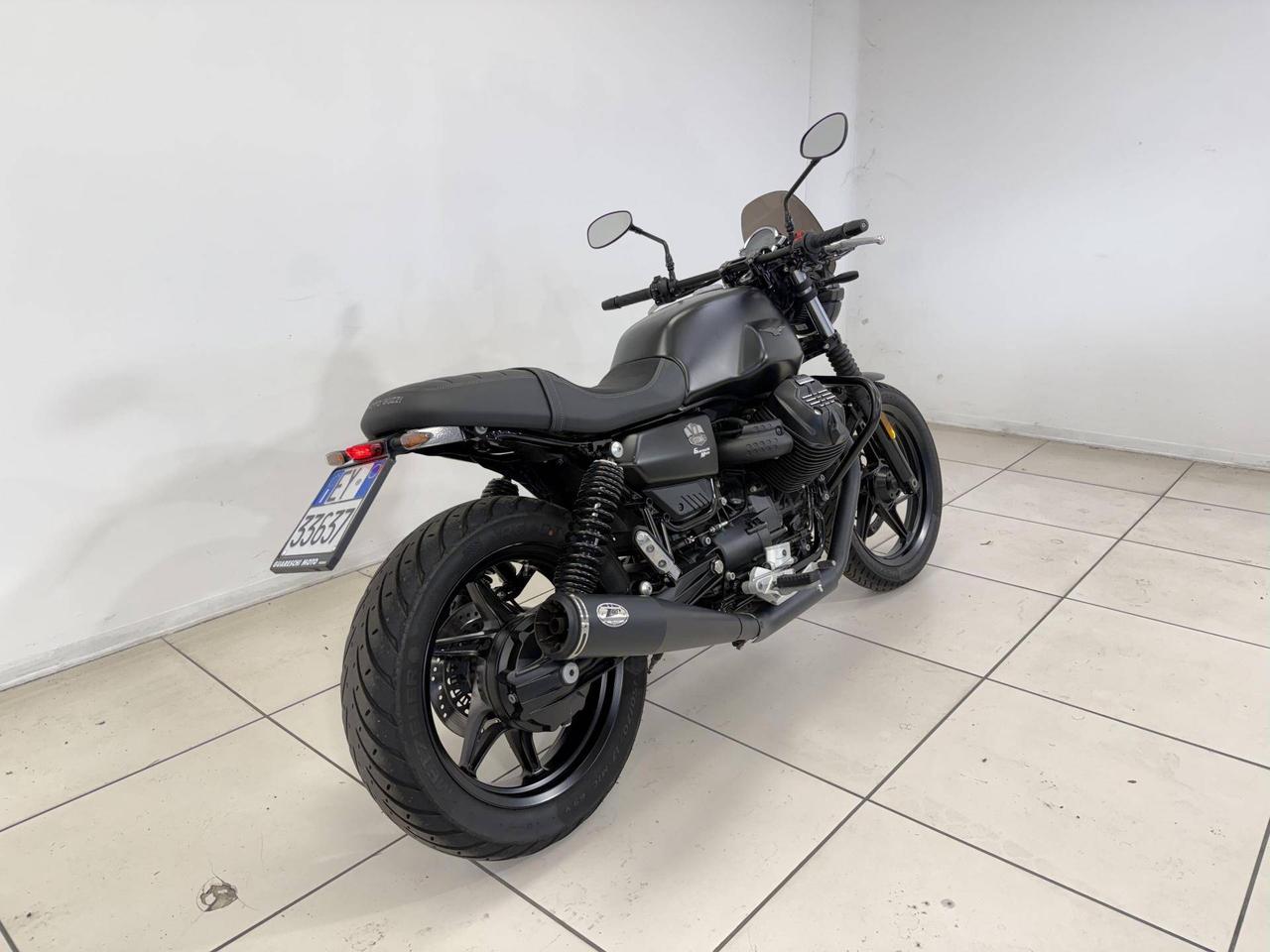 MOTO GUZZI V7 850 Stone Abs