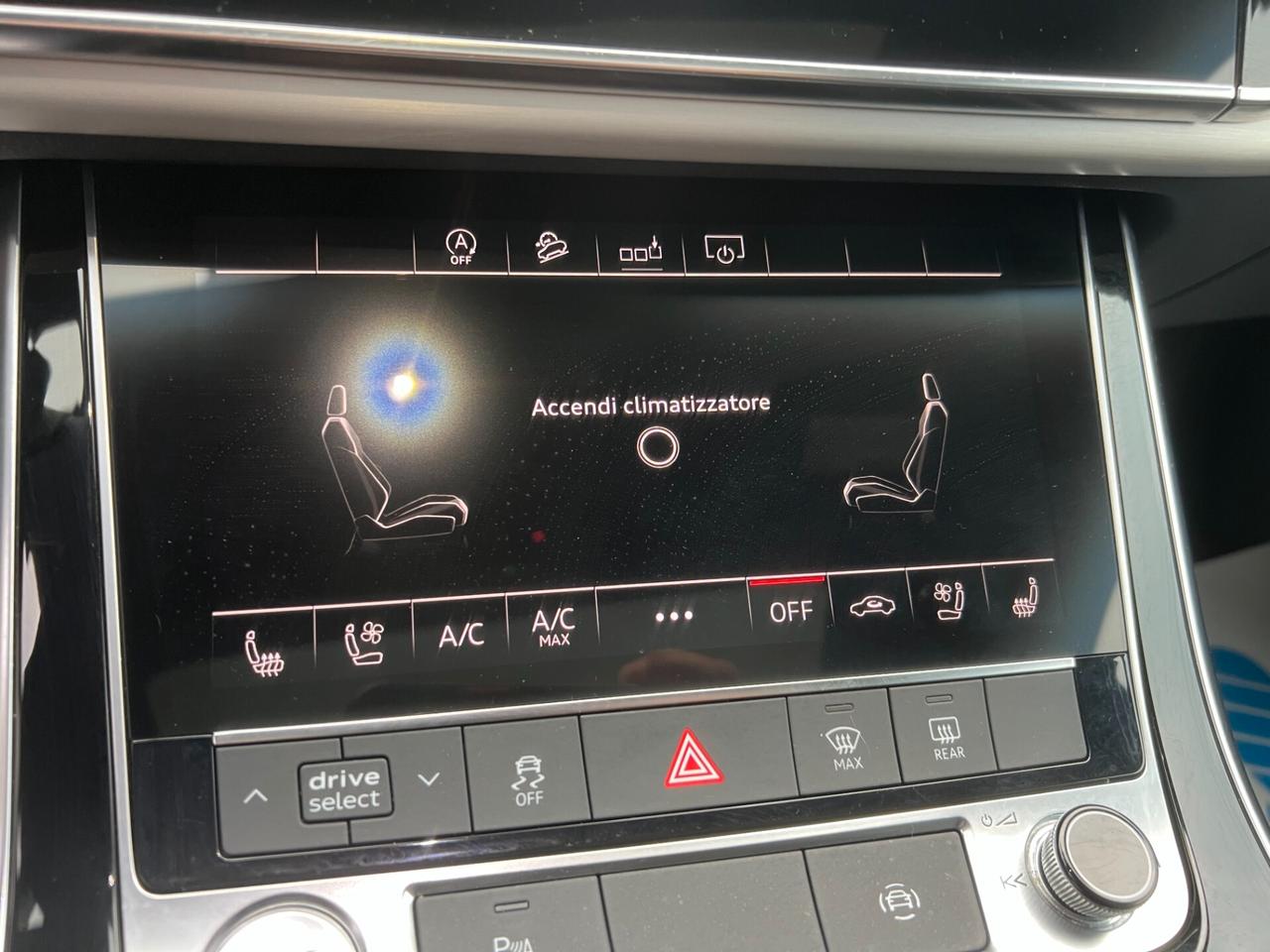 Audi Q8 55 TFSI e quattro tiptronic Sport