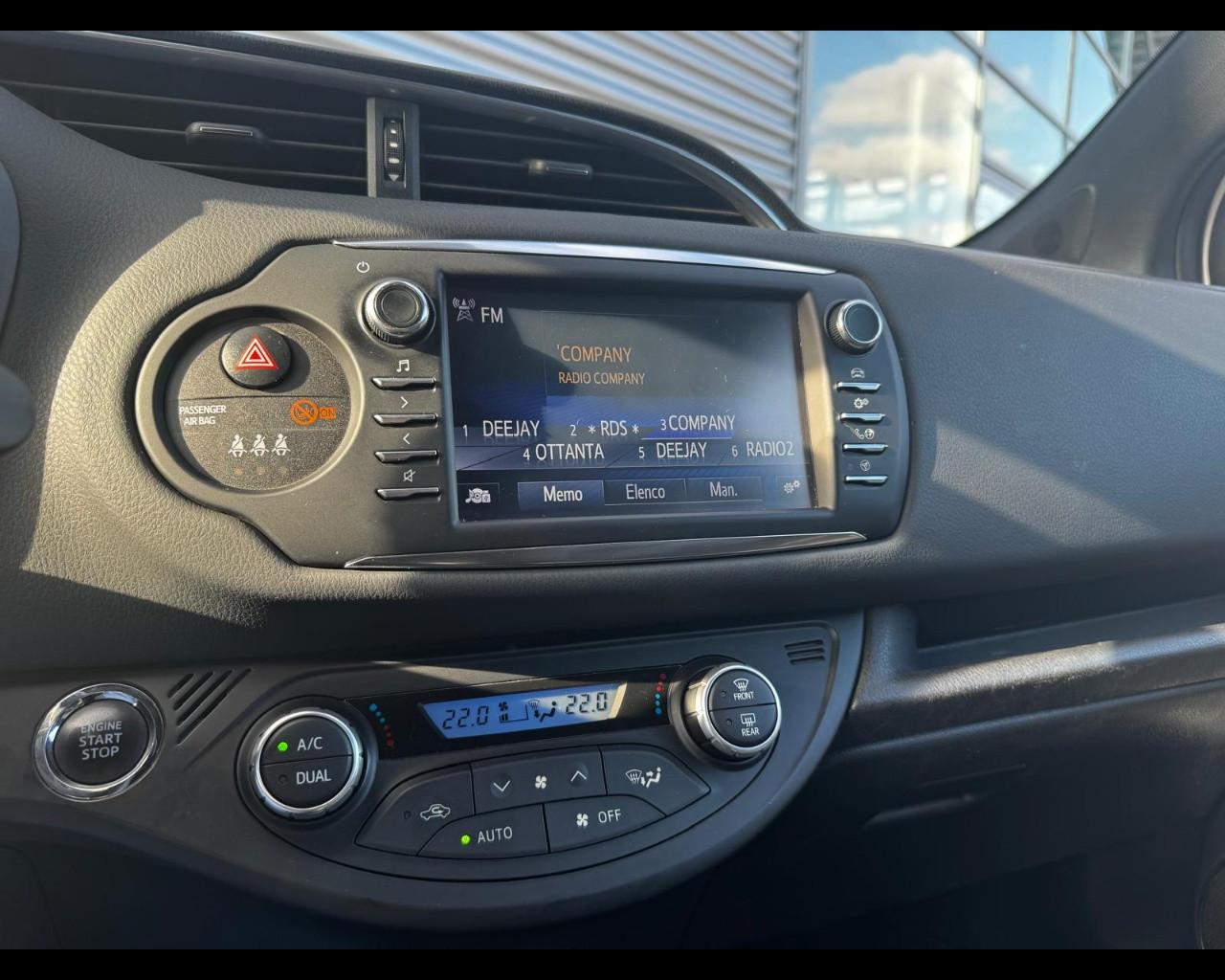 TOYOTA YARIS 5P 1.5 LOUNGE