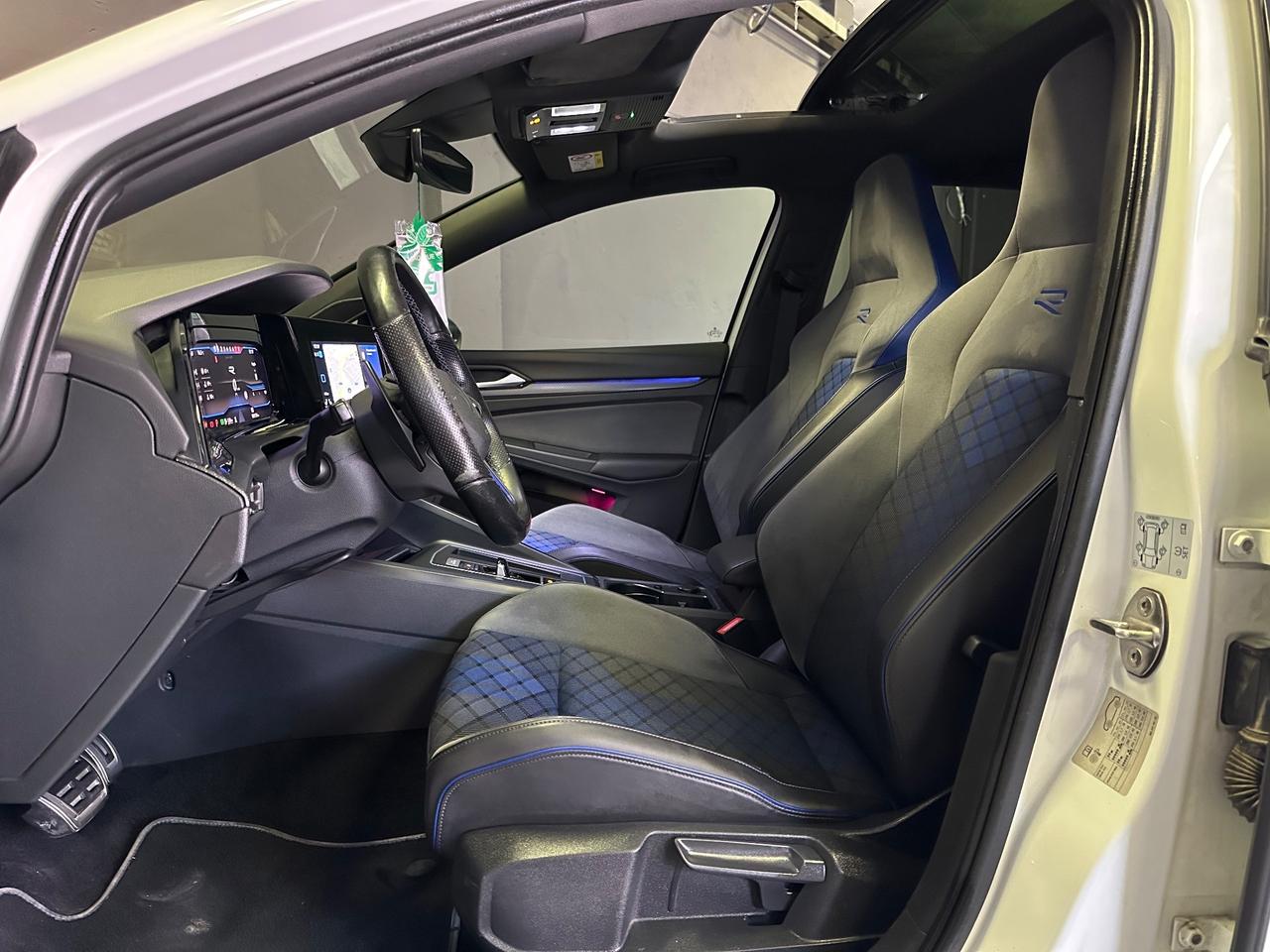 Volkswagen Golf 2.0 TSI R DSG 4Motion