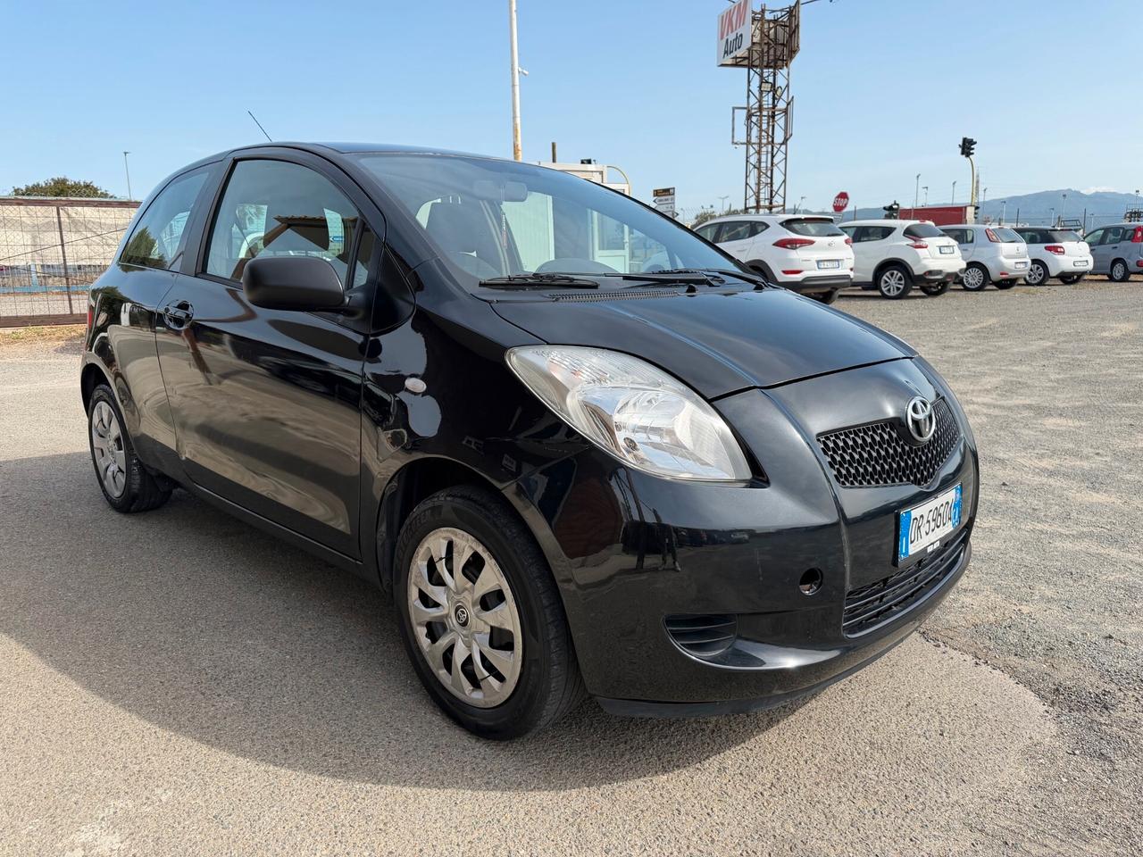 TOYOTA Yaris 1.0 Benzina 3p. NEOPATENTATI