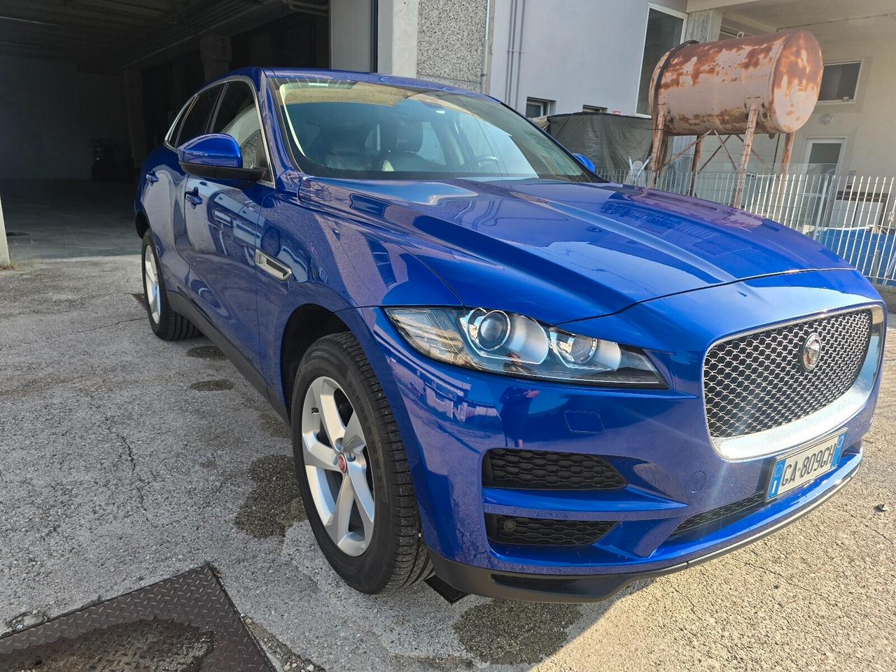 Jaguar F-Pace 2.0 D 180 CV AWD aut. Prestige