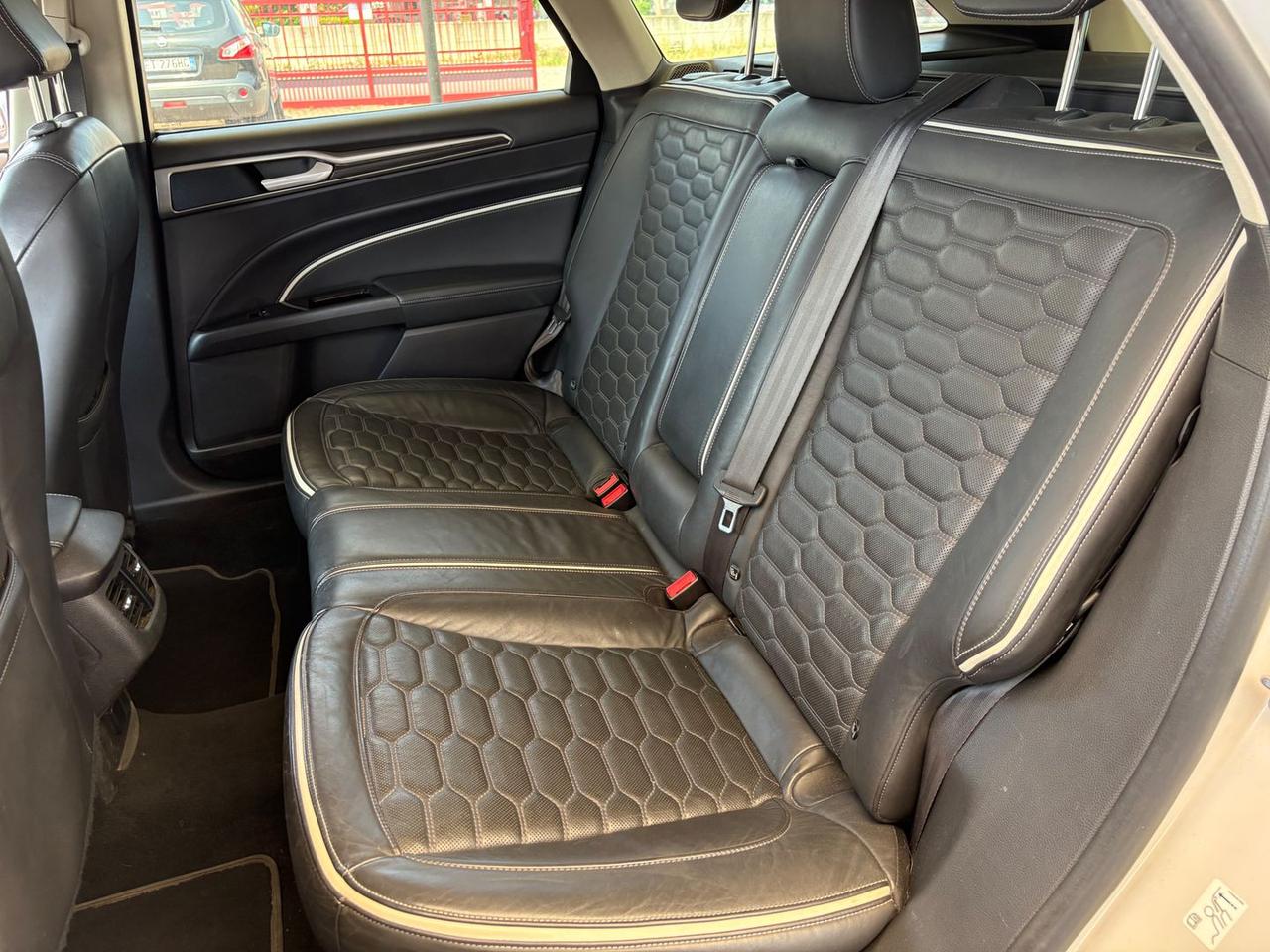 Ford Mondeo Vignale 2.0 HEV #11104