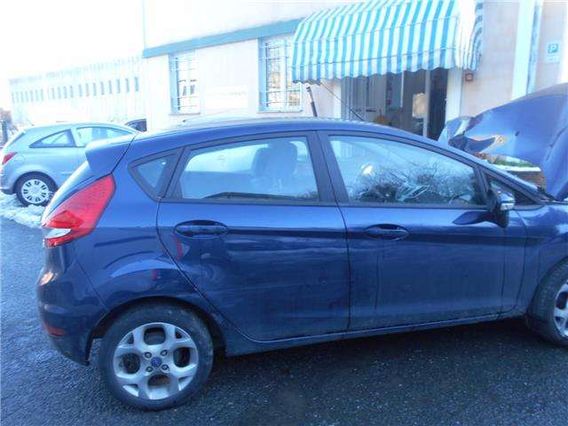 Ford Fiesta 1.4 TDCi 70CV 5 porte Titanium