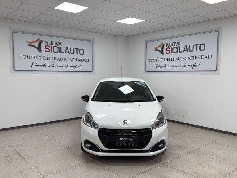 Peugeot 208 BlueHDi 75 5 porte Black Line