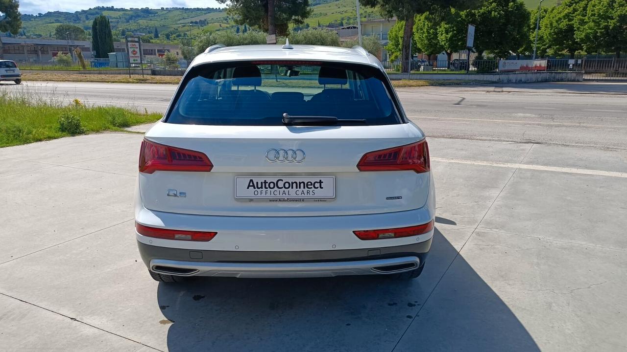 Audi Q5 35 TDI quattro S tronic Business Design