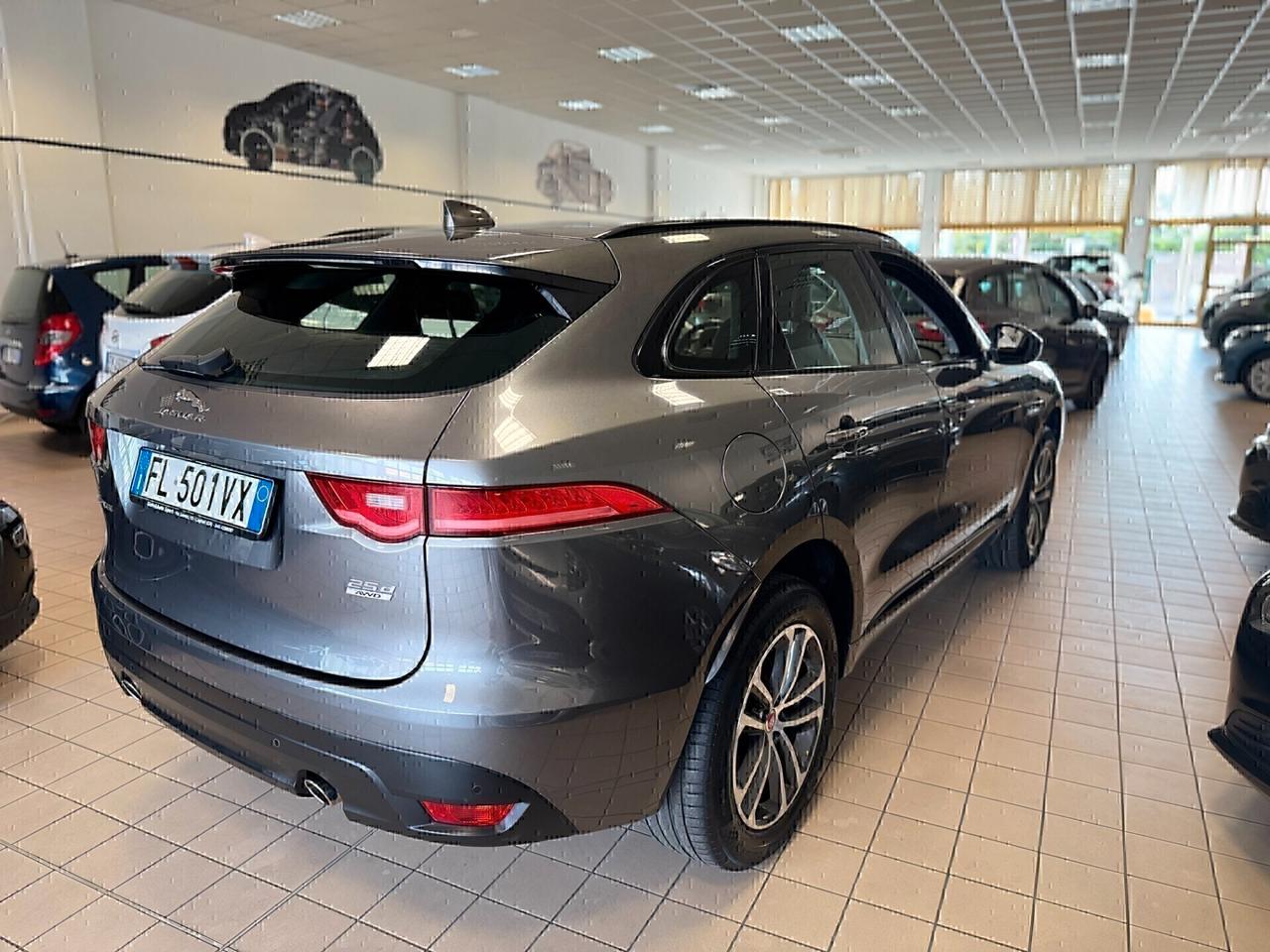 Jaguar F-Pace 2.0 D 240 CV AWD aut. R-Sport- SUPER PREZZO