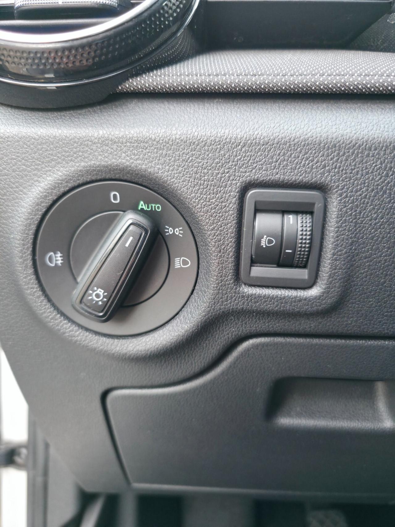 Skoda Fabia 1.0 MPI 80 CV Ambition