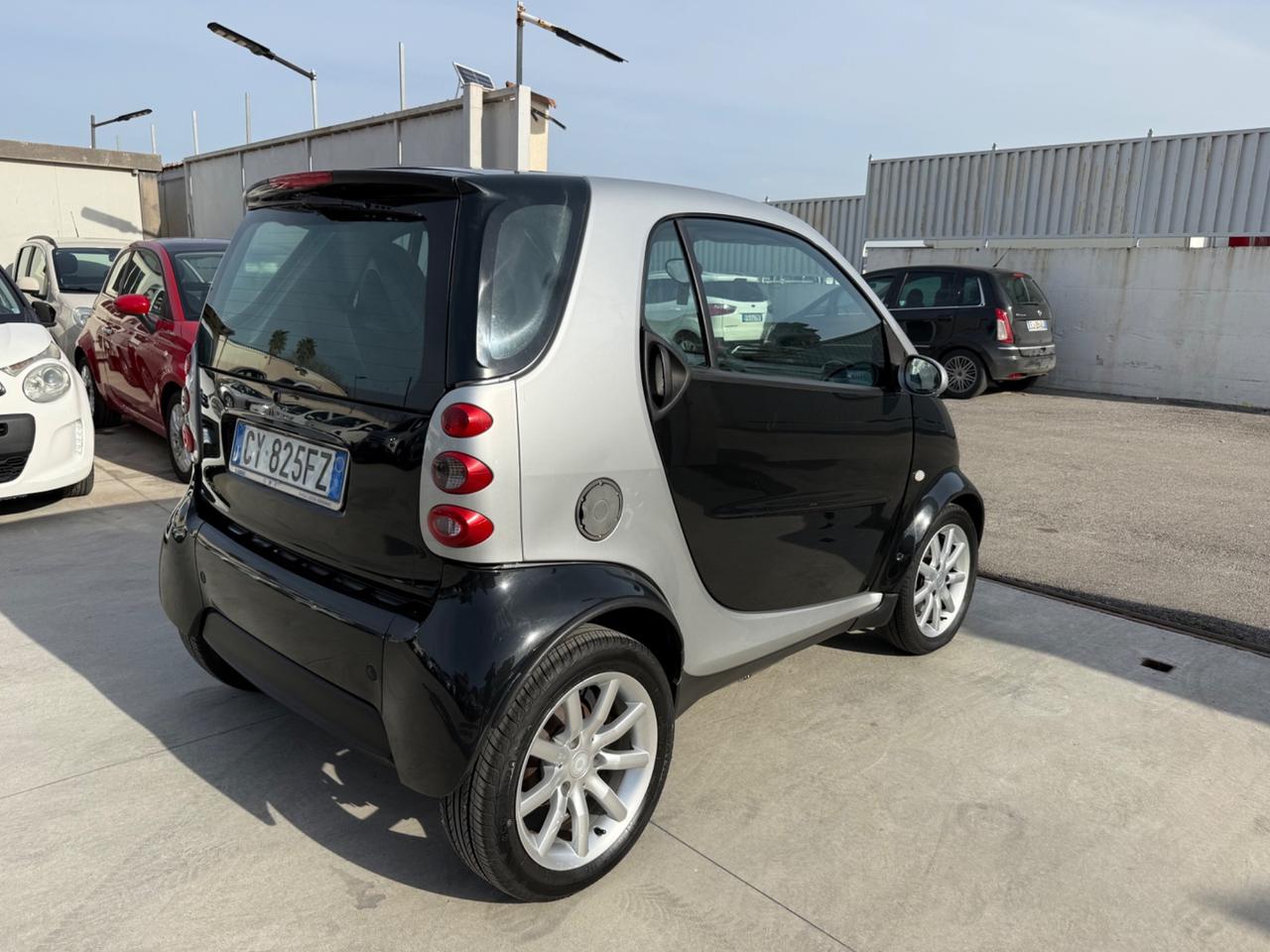 Smart ForTwo 700 coupé passion (45 kW)