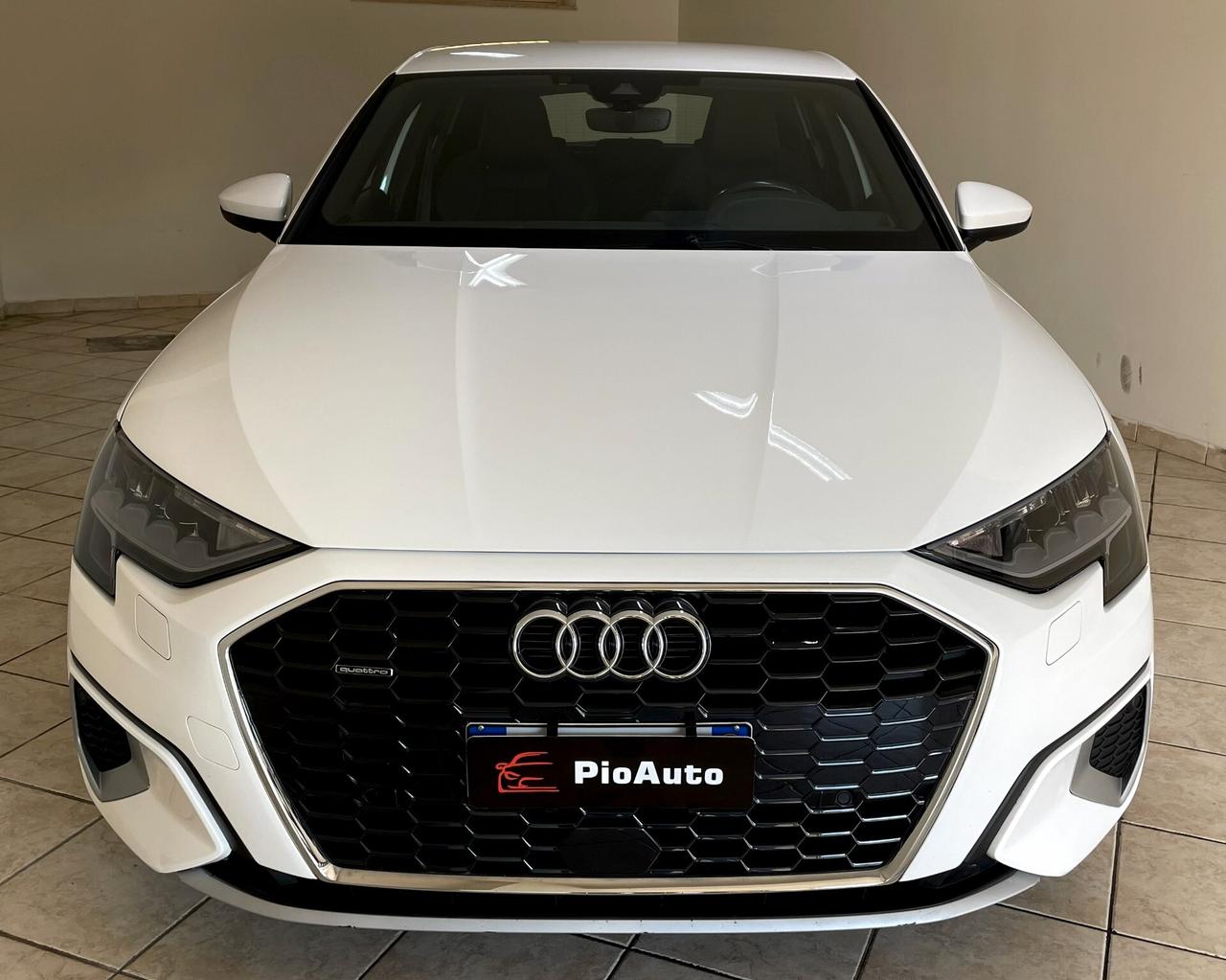 Audi A3 SPB 40 TDI quattro S tronic Business Advanced