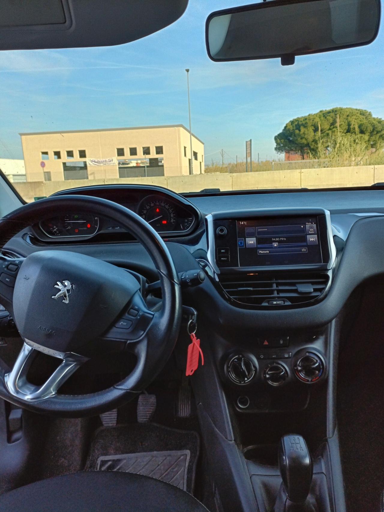 Peugeot 208 1.2 82 CV Active NEOPATENTATI