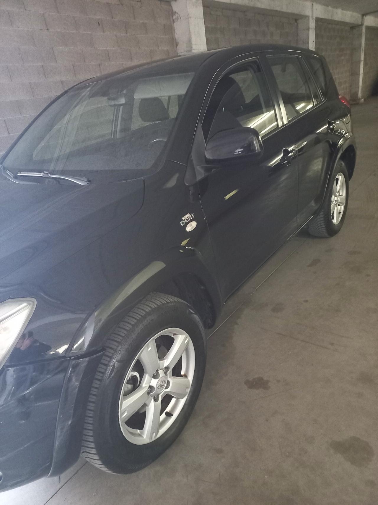 Toyota RAV 4 RAV4 2.2 D-4D 177 CV Luxury