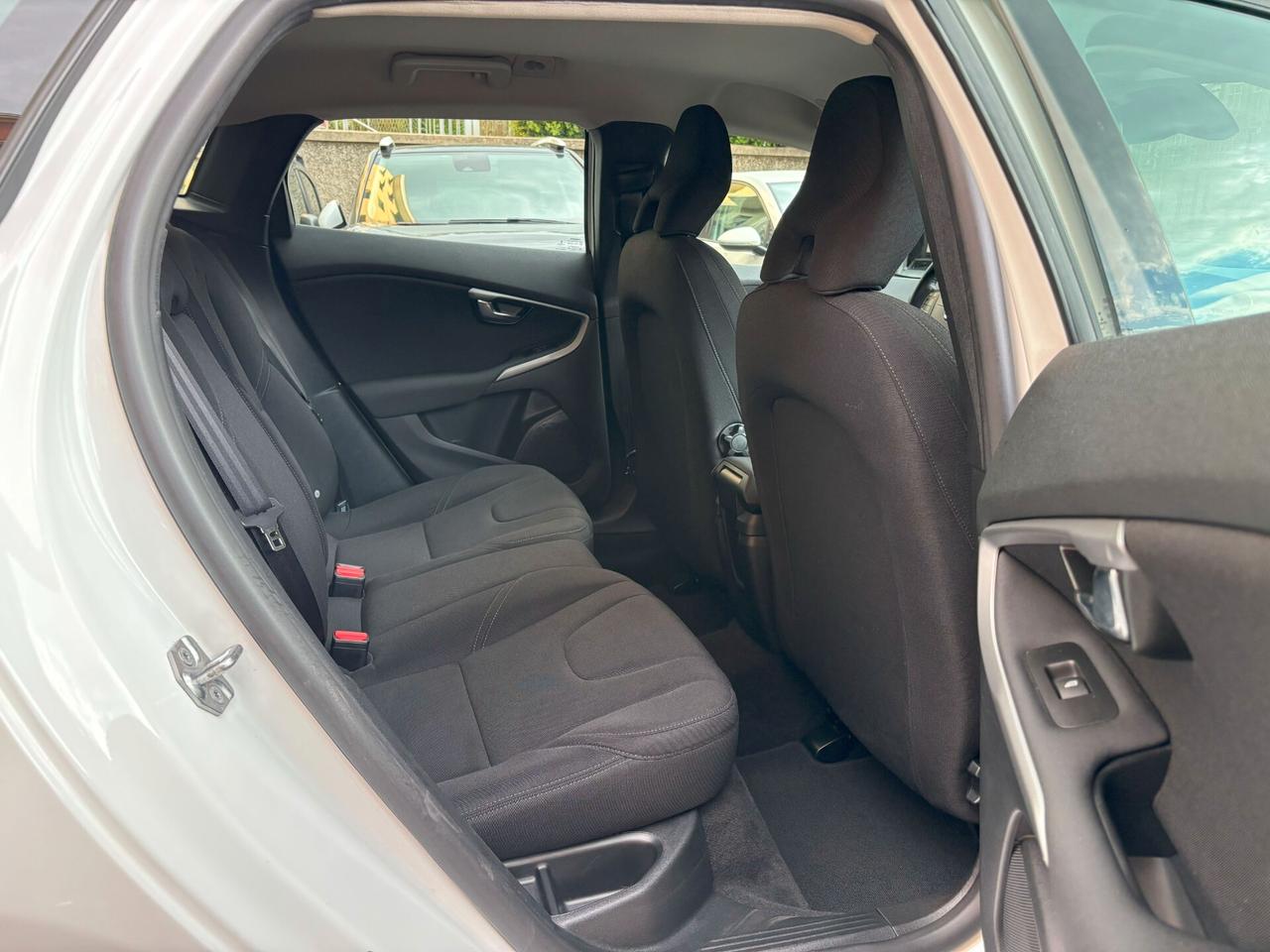 Volvo V40 D2 Momentum