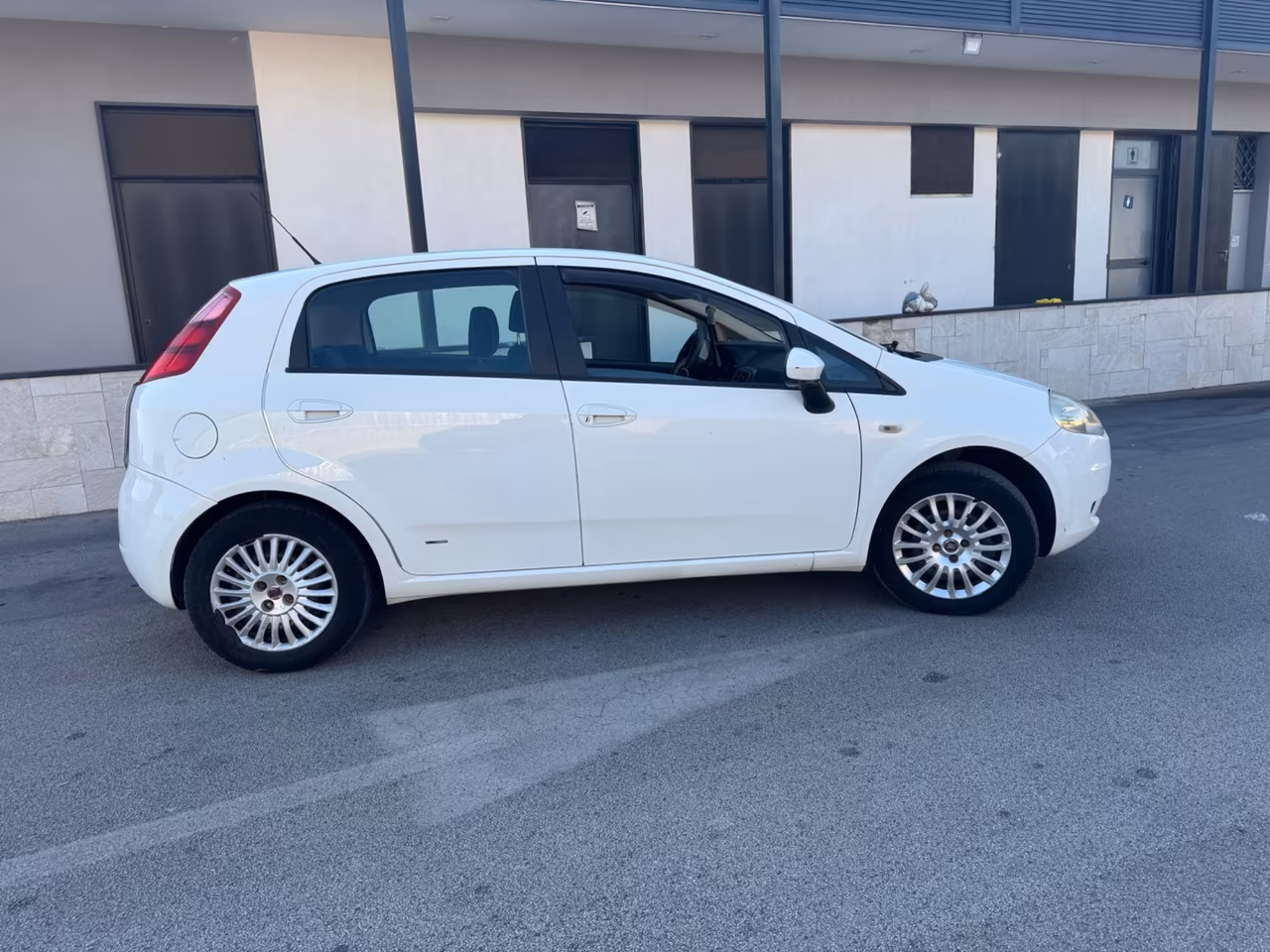 Fiat Grande Punto 1.3 MJT 75 CV 5 porte Dynamic