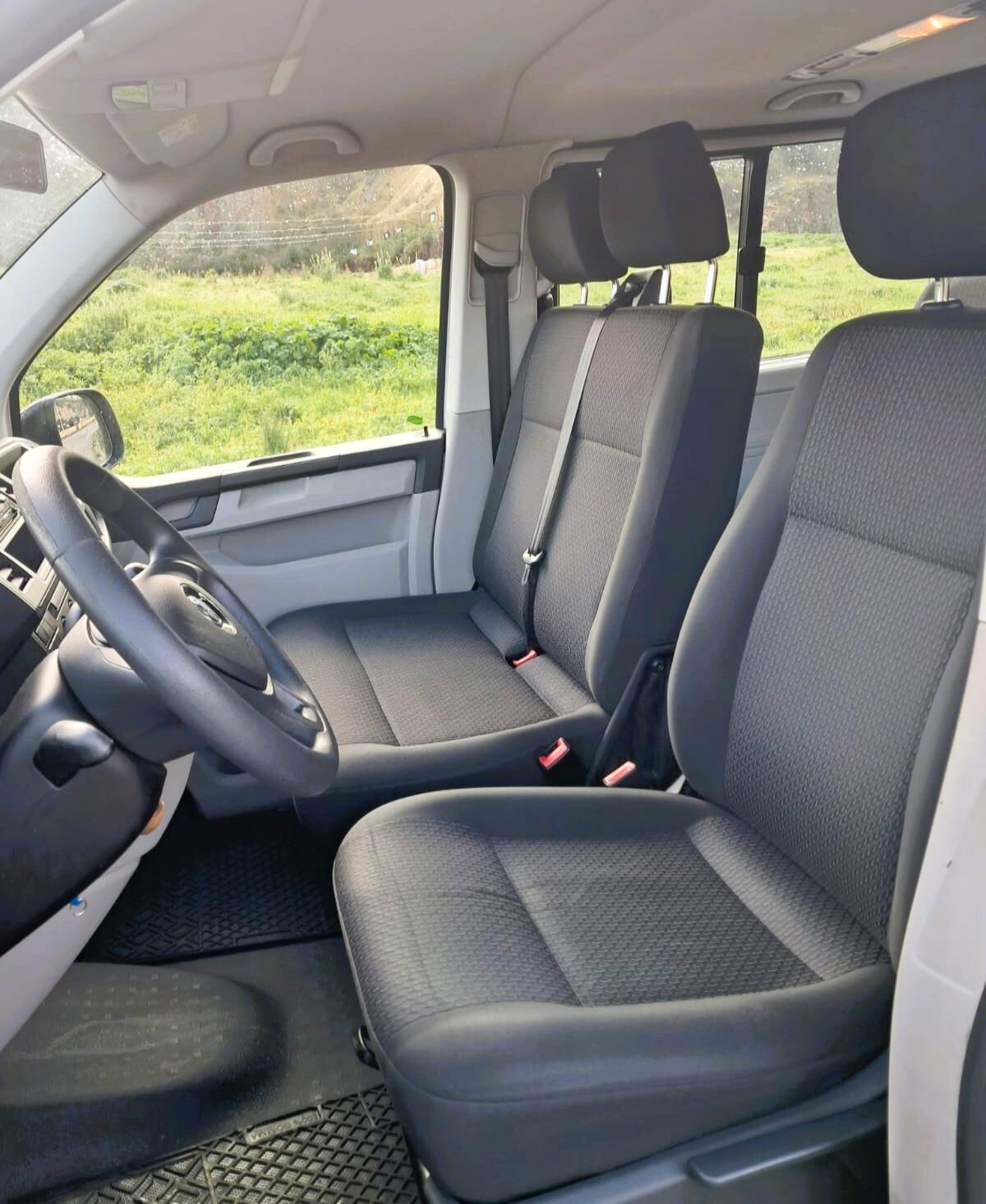 Volkswagen Caravelle 2.0 TDI – 9 posti (Iva Esposta)