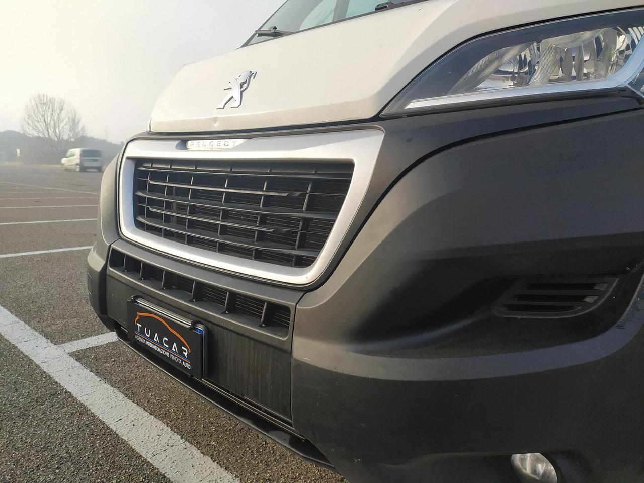 Peugeot Boxer Comfort 2.2 Blue HDI Camper #8237