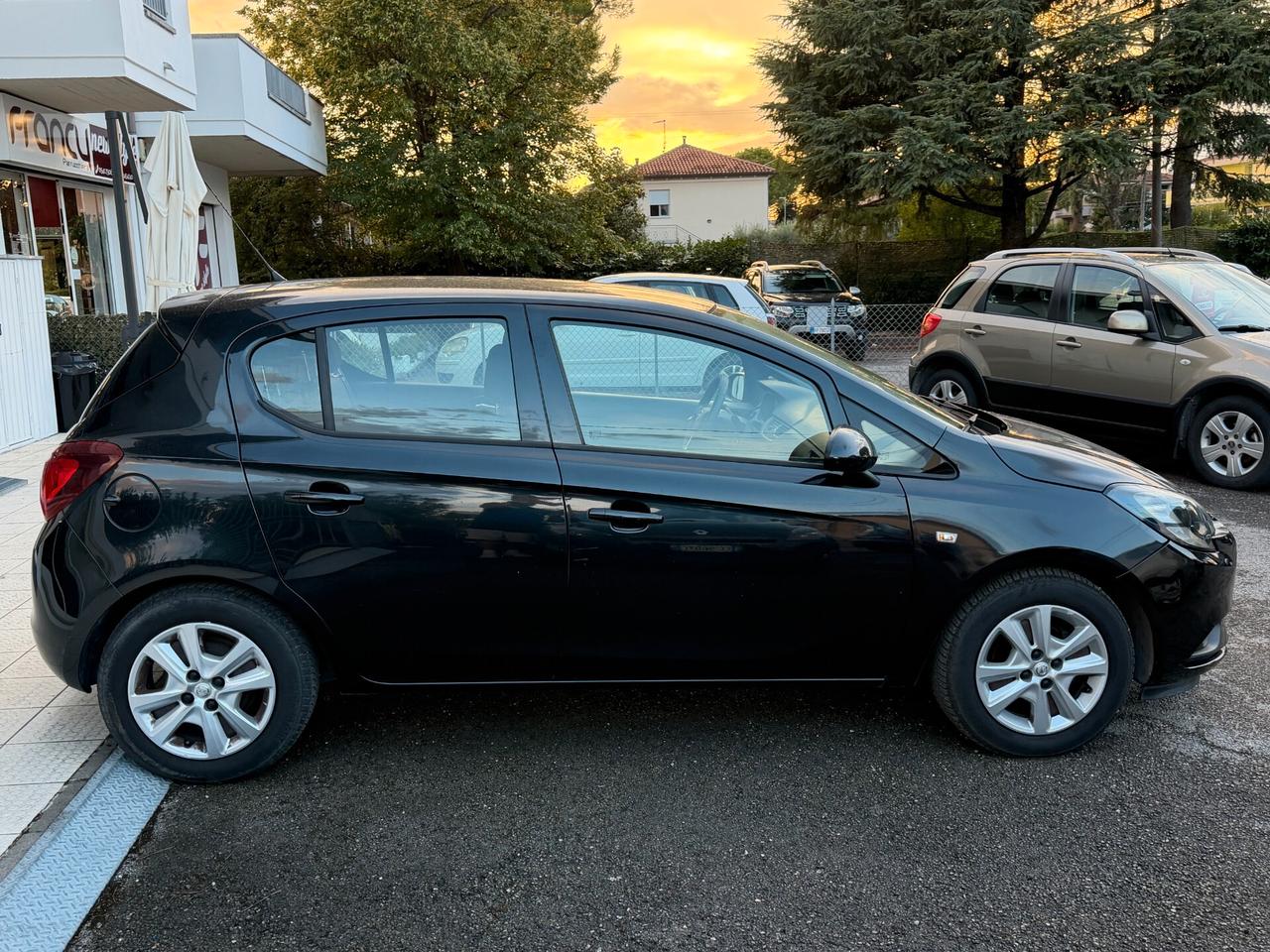 Opel Corsa 1.4 90CV GPL Tech 5 porte Cosmo