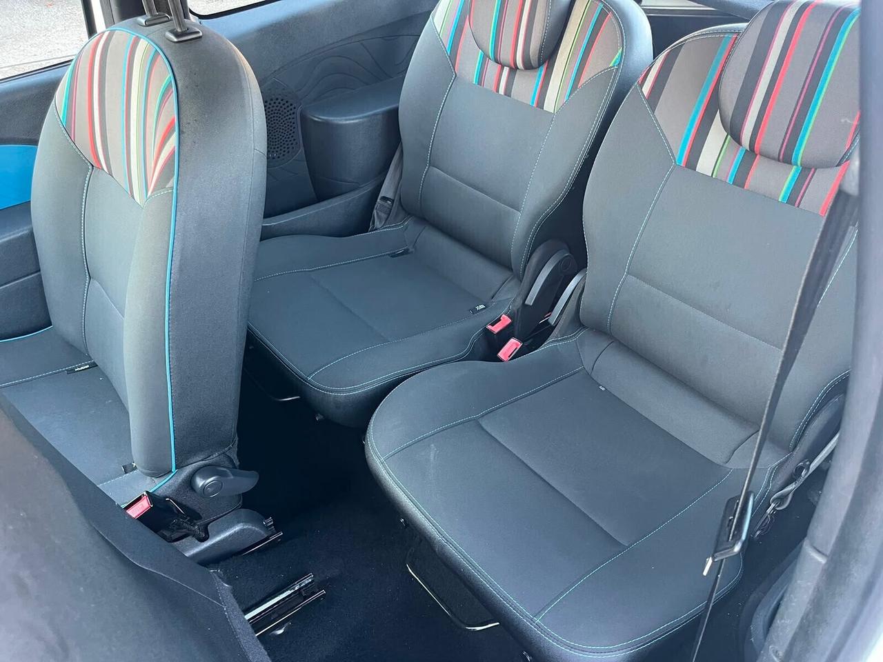 Renault Twingo 1.2 Live - 2012