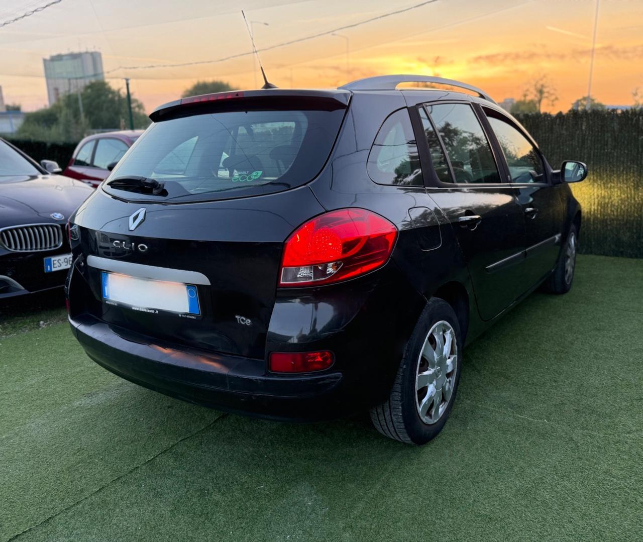 Renault CLIO 2011 1.2 BENZINA 140000KM NEOPATENTATI