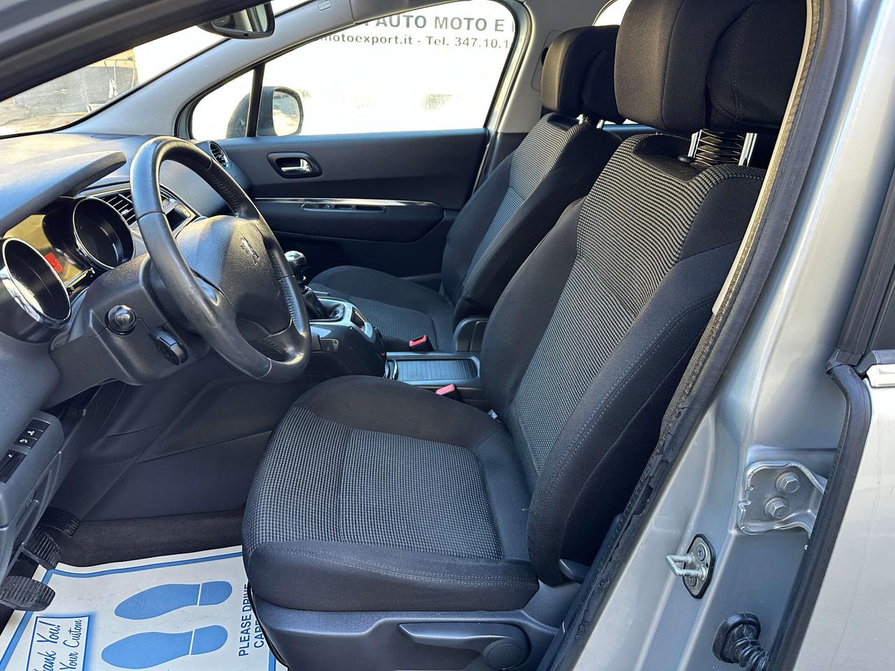 Peugeot 5008 1.6 HDi 112CV Féline