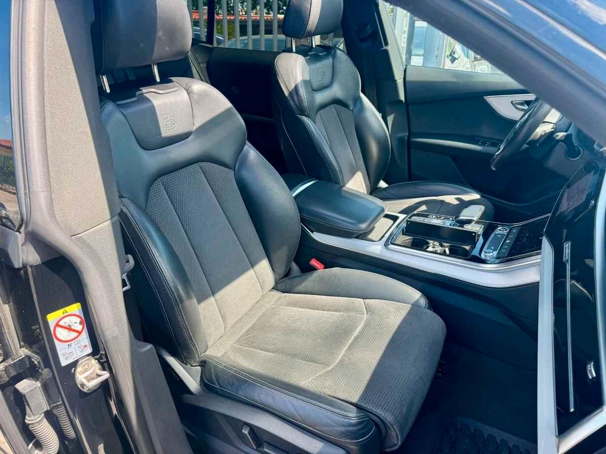 AUDI Q8 3.0 TDI 286 CV quattro tiptronic Sport
