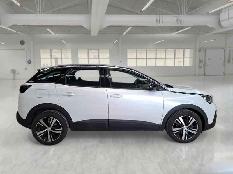 PEUGEOT 3008 BLUEHDI 130 EAT8 SES BUSINESS 5 PORTE SUV