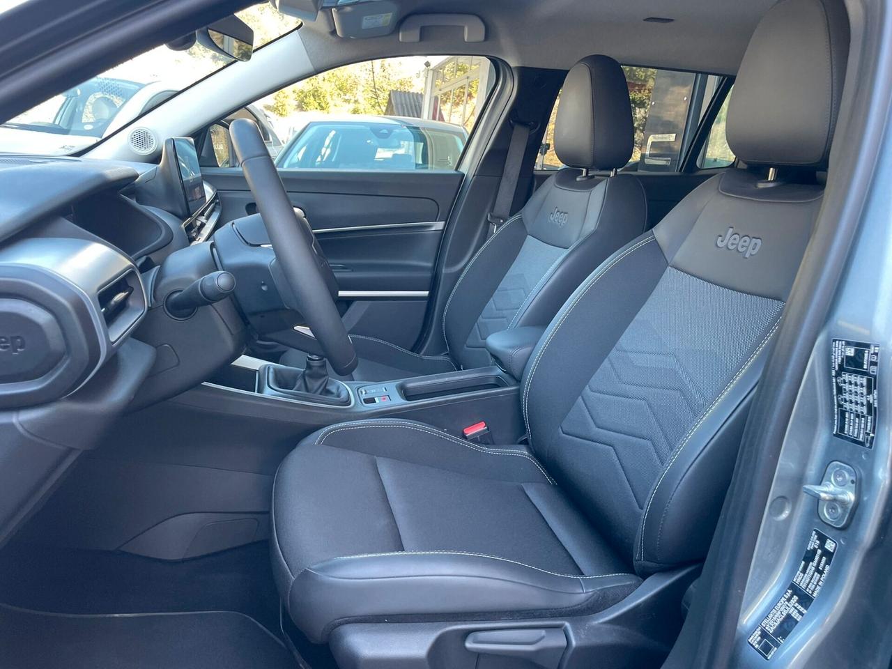 JEEP AVENGER 1.2TURBO 100cv SUMMIT 2025